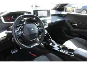 Peugeot 208 (2021) thumbnail 18
