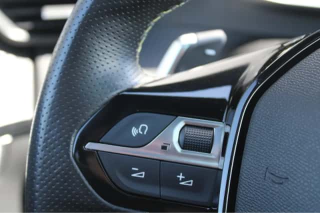 Peugeot 208 (2021) thumbnail 23