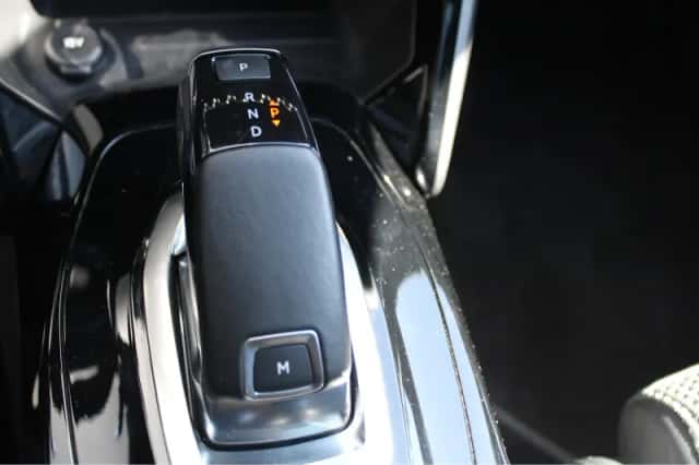 Peugeot 208 (2021) thumbnail 32