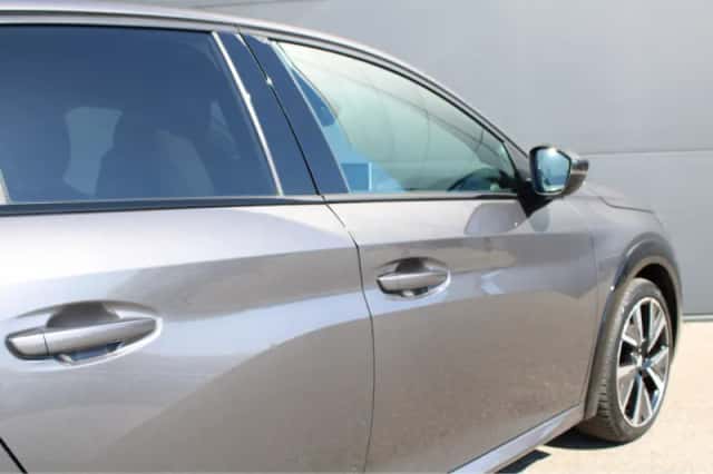 Peugeot 208 (2021) thumbnail 10
