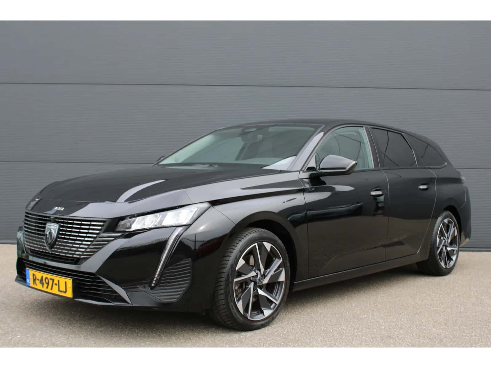 Peugeot 308 (2022) — foto 1