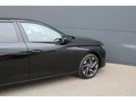 Peugeot 308 (2022) thumbnail 9