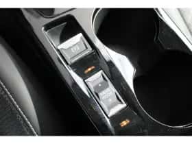 Peugeot e-208 (2024) thumbnail 19