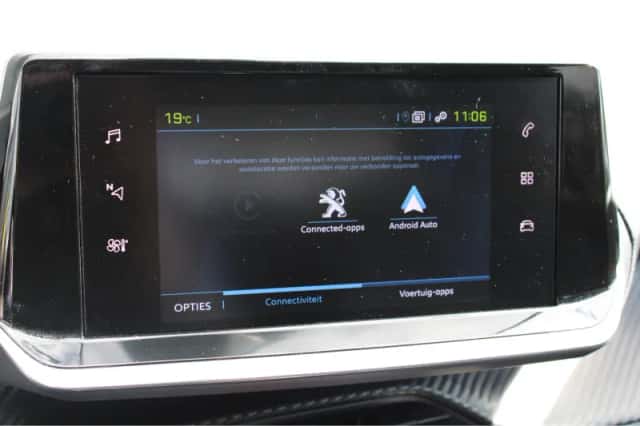 Peugeot e-208 (2024) thumbnail 24