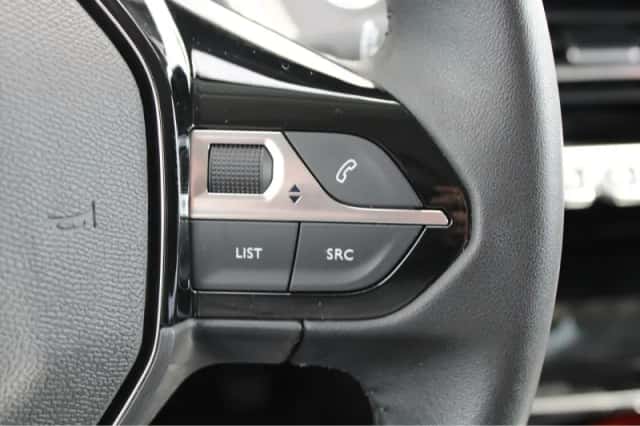 Peugeot e-208 (2024) thumbnail 27