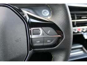 Peugeot e-2008 (2023) thumbnail 24