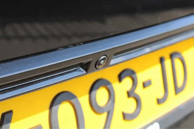 Peugeot e-2008 (2023) thumbnail 36