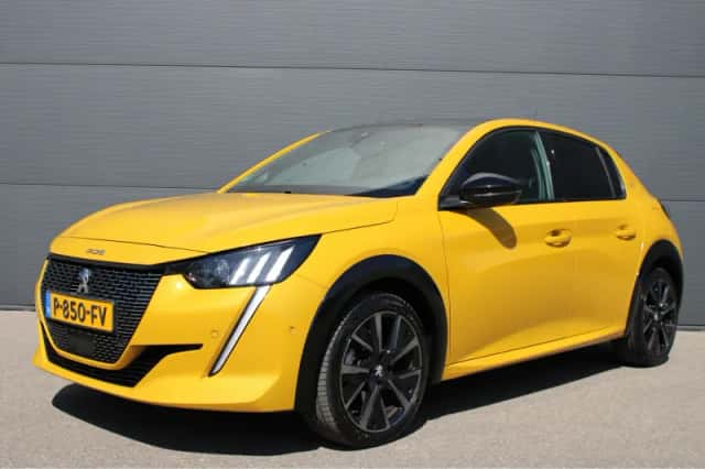 Peugeot 208 (2022) thumbnail 1