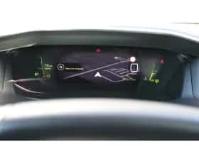 Peugeot 208 (2022) thumbnail 21