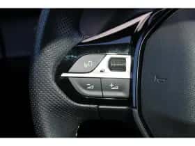 Peugeot 208 (2022) thumbnail 24