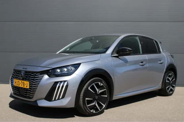 Peugeot 208 (2025) thumbnail 1