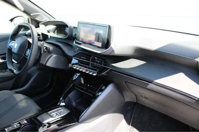 Peugeot 208 (2025) thumbnail 3