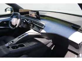 Peugeot 3008 (2025) thumbnail 3
