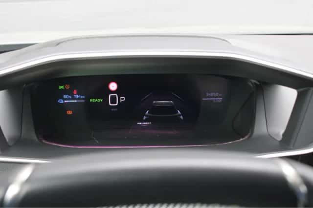 Peugeot e-2008 (2024) thumbnail 26