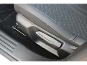 Peugeot e-2008 (2025) thumbnail 15