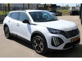Peugeot e-2008 (2025) thumbnail 8