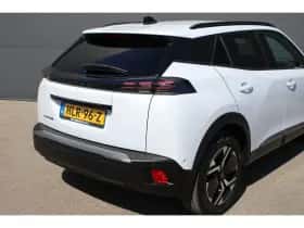 Peugeot e-2008 (2025) thumbnail 9