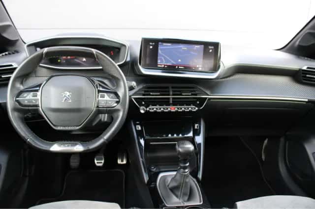 Peugeot 208 (2021) thumbnail 14