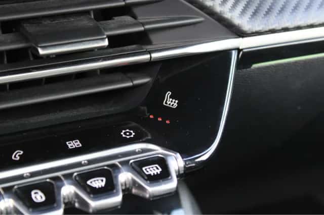 Peugeot 208 (2021) thumbnail 22