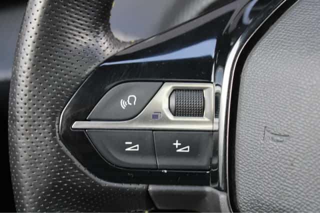 Peugeot 208 (2021) thumbnail 28