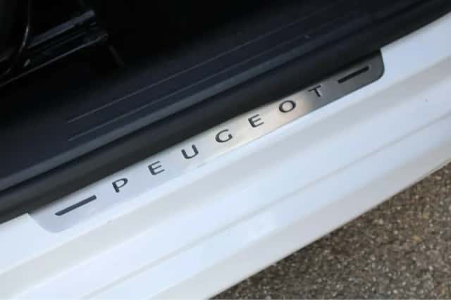 Peugeot 208 (2021) thumbnail 6