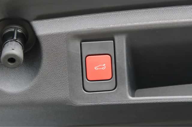 Peugeot 308 (2026) thumbnail 12