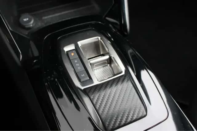 Peugeot 2008 (2022) thumbnail 13