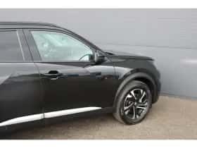 Peugeot 2008 (2022) thumbnail 8