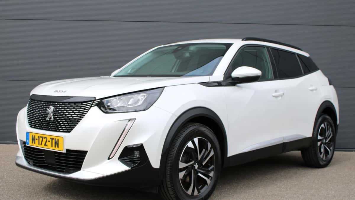 Peugeot 2008 (2021) — foto 1