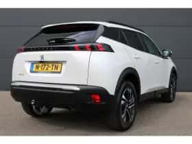 Peugeot 2008 (2021) thumbnail 2