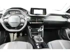 Peugeot 2008 (2021) thumbnail 11