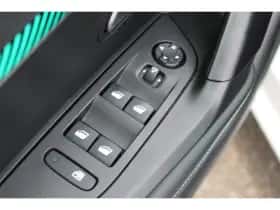 Peugeot 2008 (2021) thumbnail 13