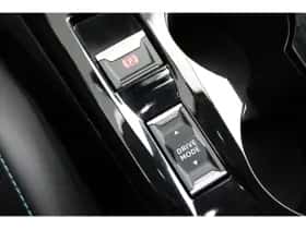 Peugeot 2008 (2021) thumbnail 16