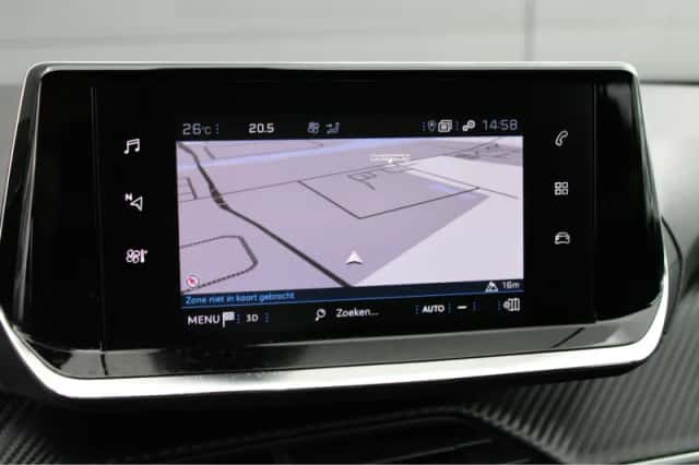 Peugeot 2008 (2021) thumbnail 20