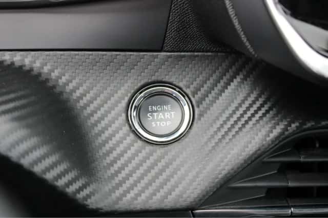 Peugeot 2008 (2021) thumbnail 22