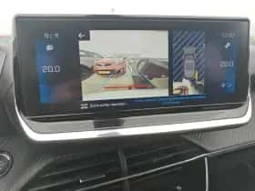 Peugeot 2008 (2021) thumbnail 7