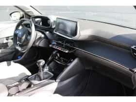 Peugeot 208 (2020) thumbnail 3