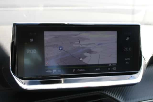 Peugeot 208 (2020) thumbnail 27