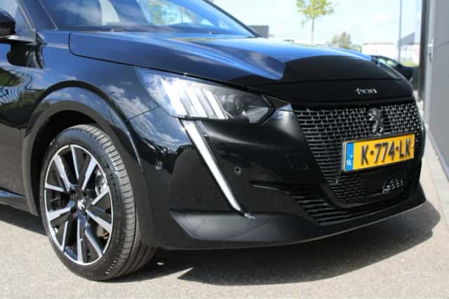 Peugeot 208 (2020) thumbnail 8