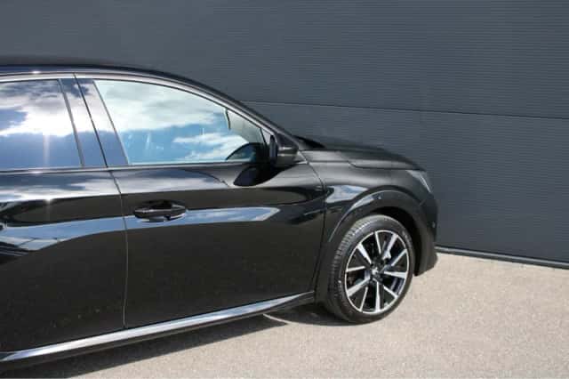 Peugeot 208 (2020) thumbnail 10