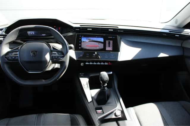 Peugeot 308 (2022) thumbnail 12