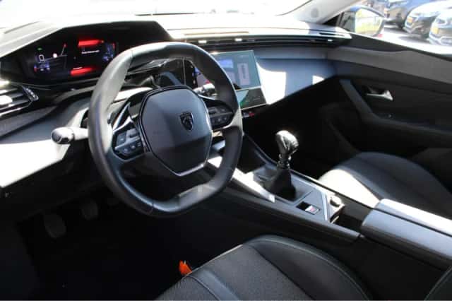 Peugeot 308 (2022) thumbnail 14