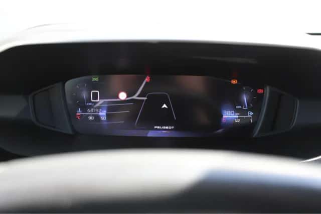 Peugeot 308 (2022) thumbnail 17