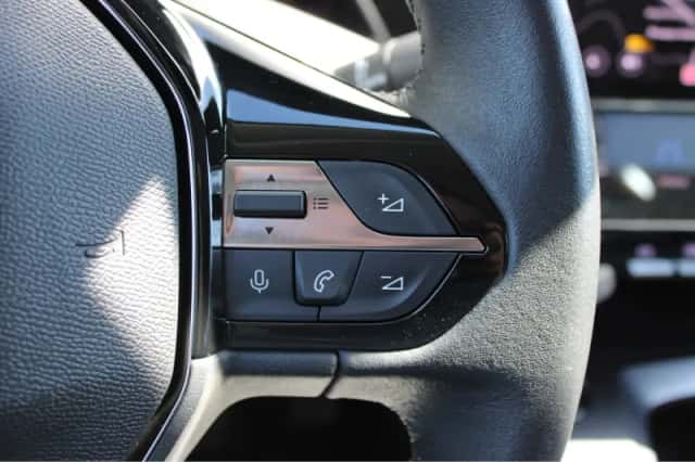 Peugeot 308 (2022) thumbnail 22