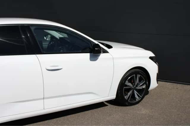 Peugeot 308 (2022) thumbnail 8