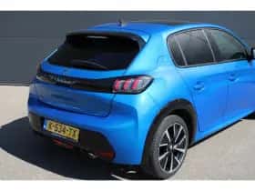 Peugeot 208 (2021) thumbnail 11