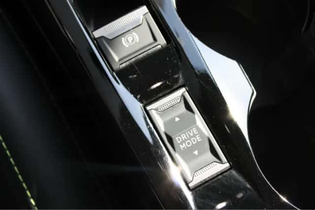 Peugeot 2008 (2025) thumbnail 21