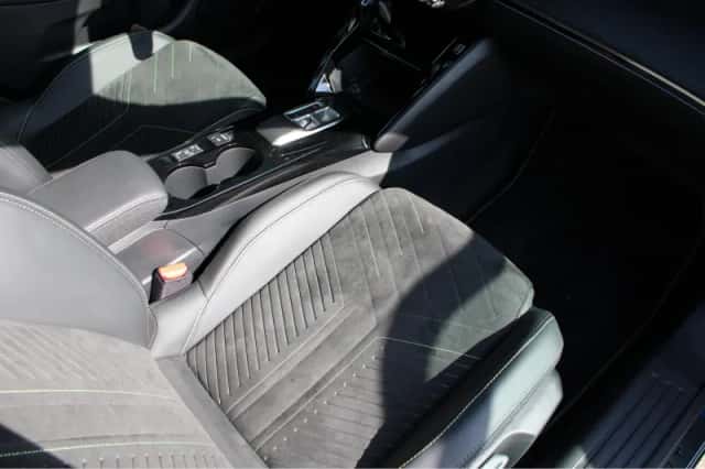 Peugeot 2008 (2025) thumbnail 5