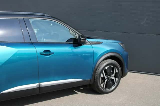 Peugeot 2008 (2025) thumbnail 10