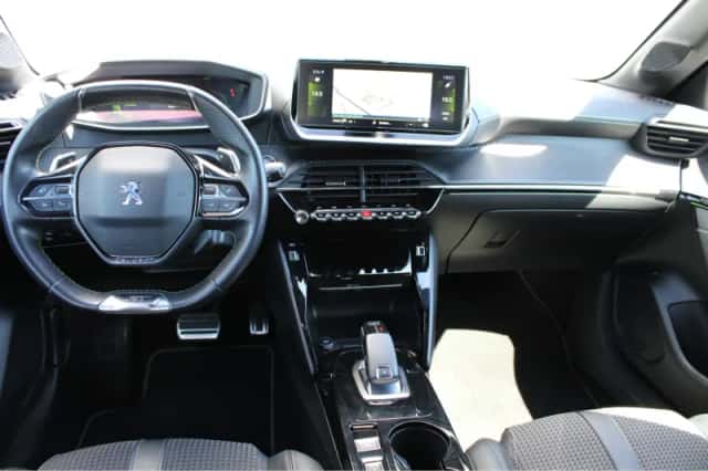 Peugeot 208 (2020) thumbnail 14